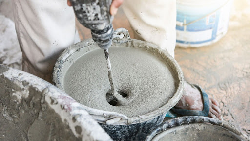 Mixing concrete the right way